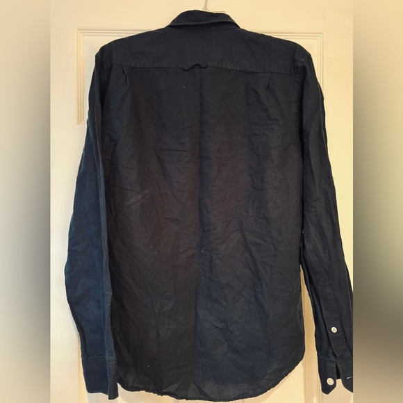 👔 Old Navy Men’s Button-Down Shirt – Navy Blue, Size Medium ✨ - Picture 2 of 3